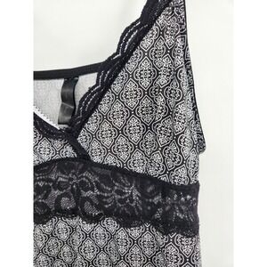 Marilyn‎ Monroe Nightgown Women's Large White Black  Stretch Lace Lingerie